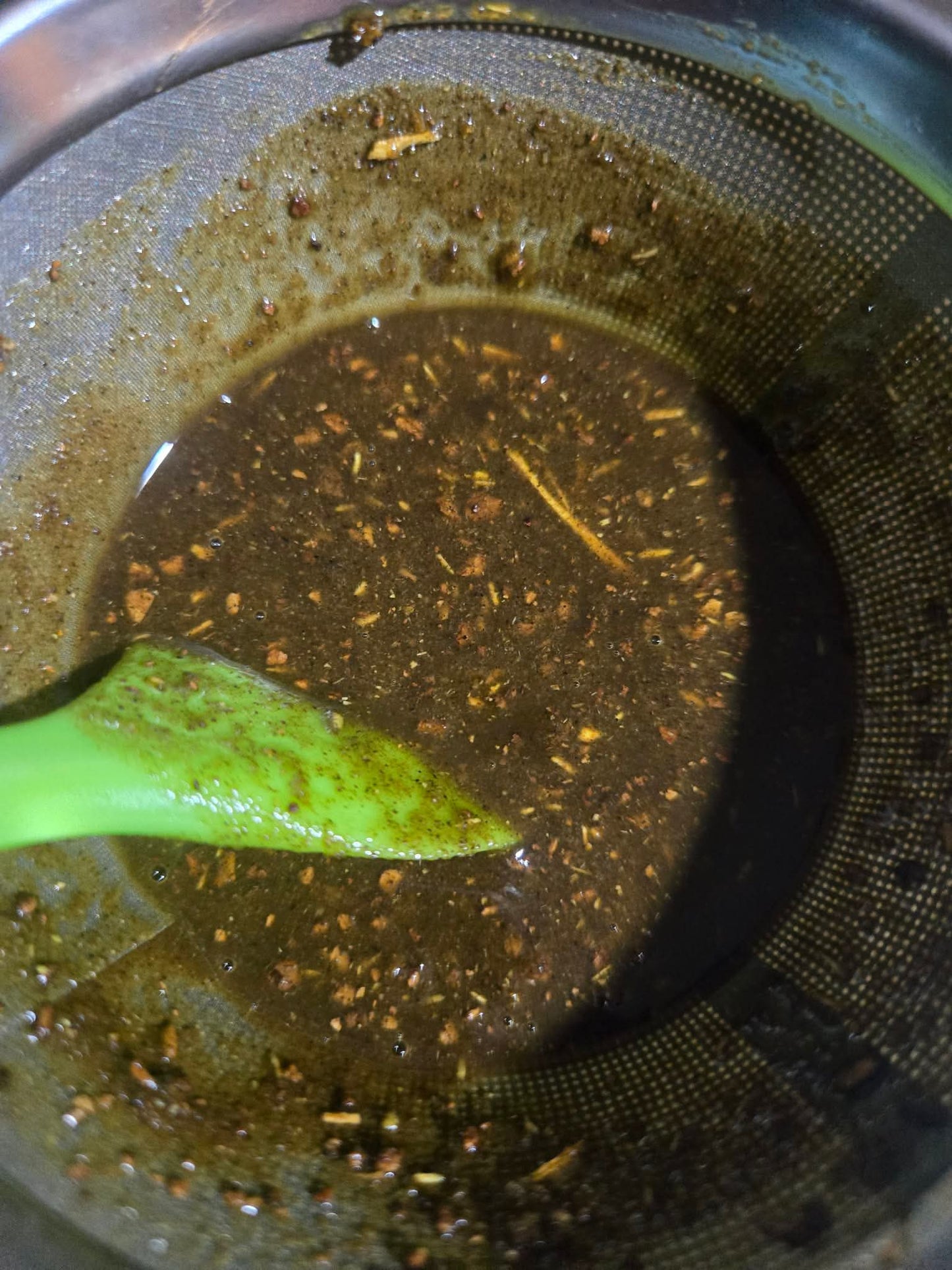 Pain Sorcery – Ultra-Strength Herbal Pain Salve